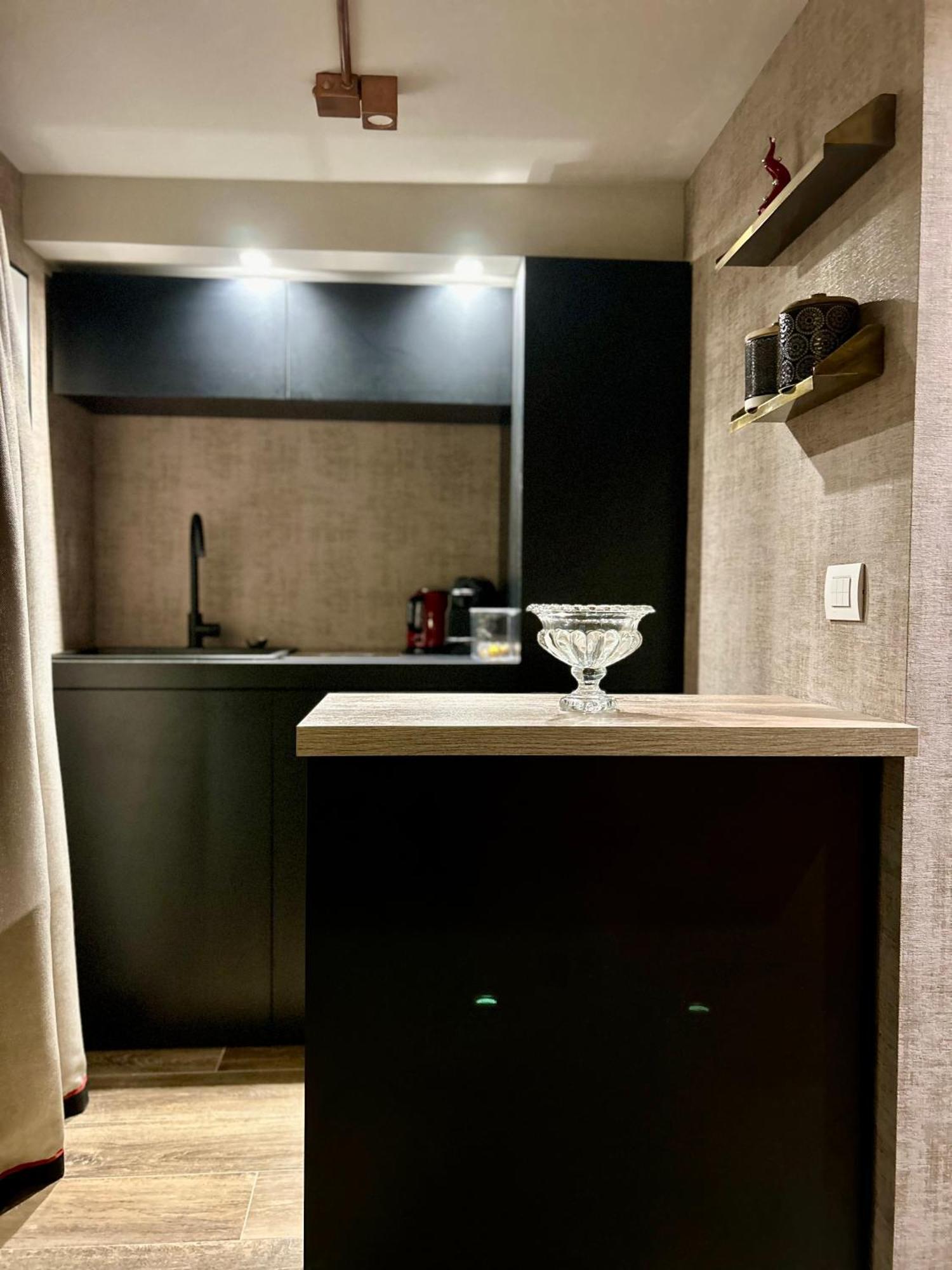 Apartament Portrait Luxury Loft Bari Zewnętrze zdjęcie